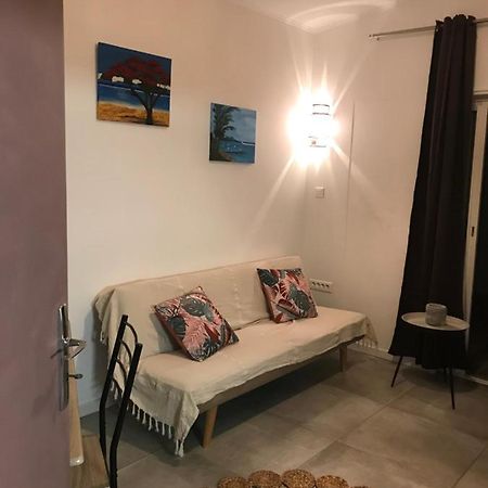 Nout Ti Kaz Le Bains Apartment L'Etang-Sale Exterior photo